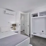 Villa Topos Exclusive Santorini