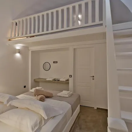 Villa Topos Exclusive Santorini