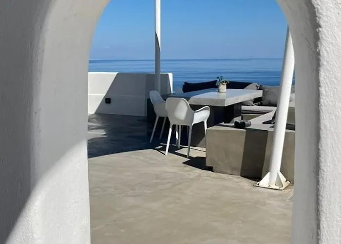 Topos Exclusive Santorini