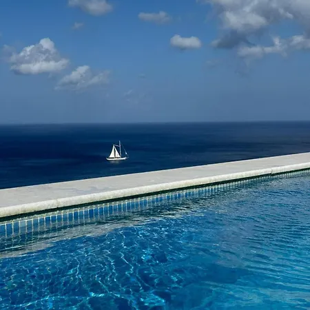 Topos Exclusive Santorini