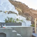 Topos Exclusive Santorini Imerovígli